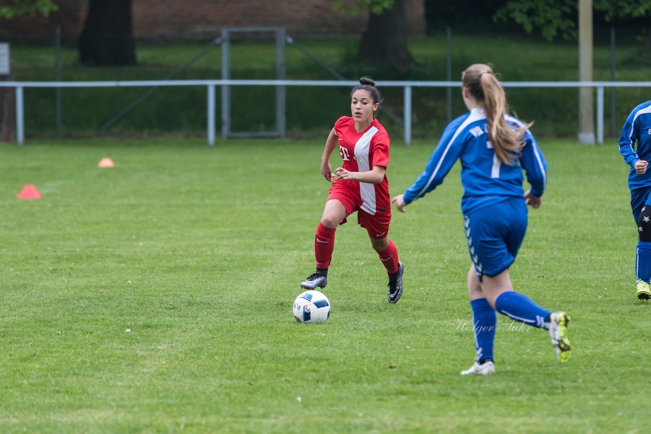 Bild 249 - wCJ SV Steinhorst/Labenz - VfL Oldesloe : Ergebnis: 18:0